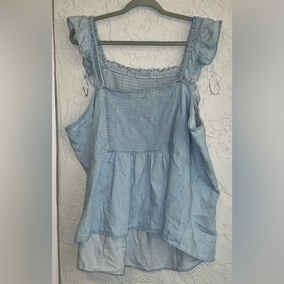 Old Navy Light Blue Ruffle Sleeveless Top (NWOT) - Picture 6 of 9